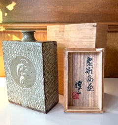 Japanischer Keramikkrug mit Inlay-Design Tatsuzo Shimaoka mit Tomobako