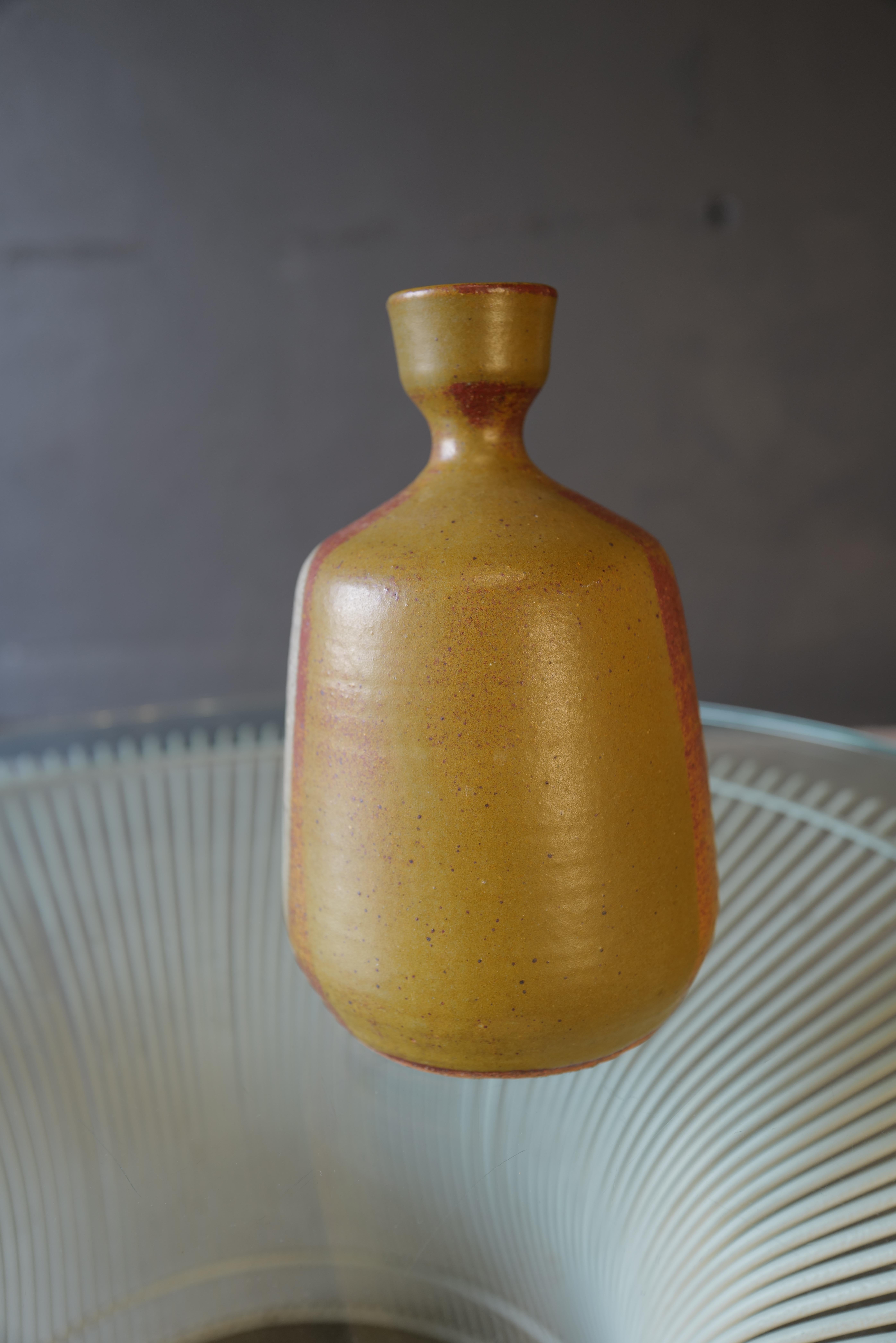 Japanese Ceramic Pottery Vase For Sale 6