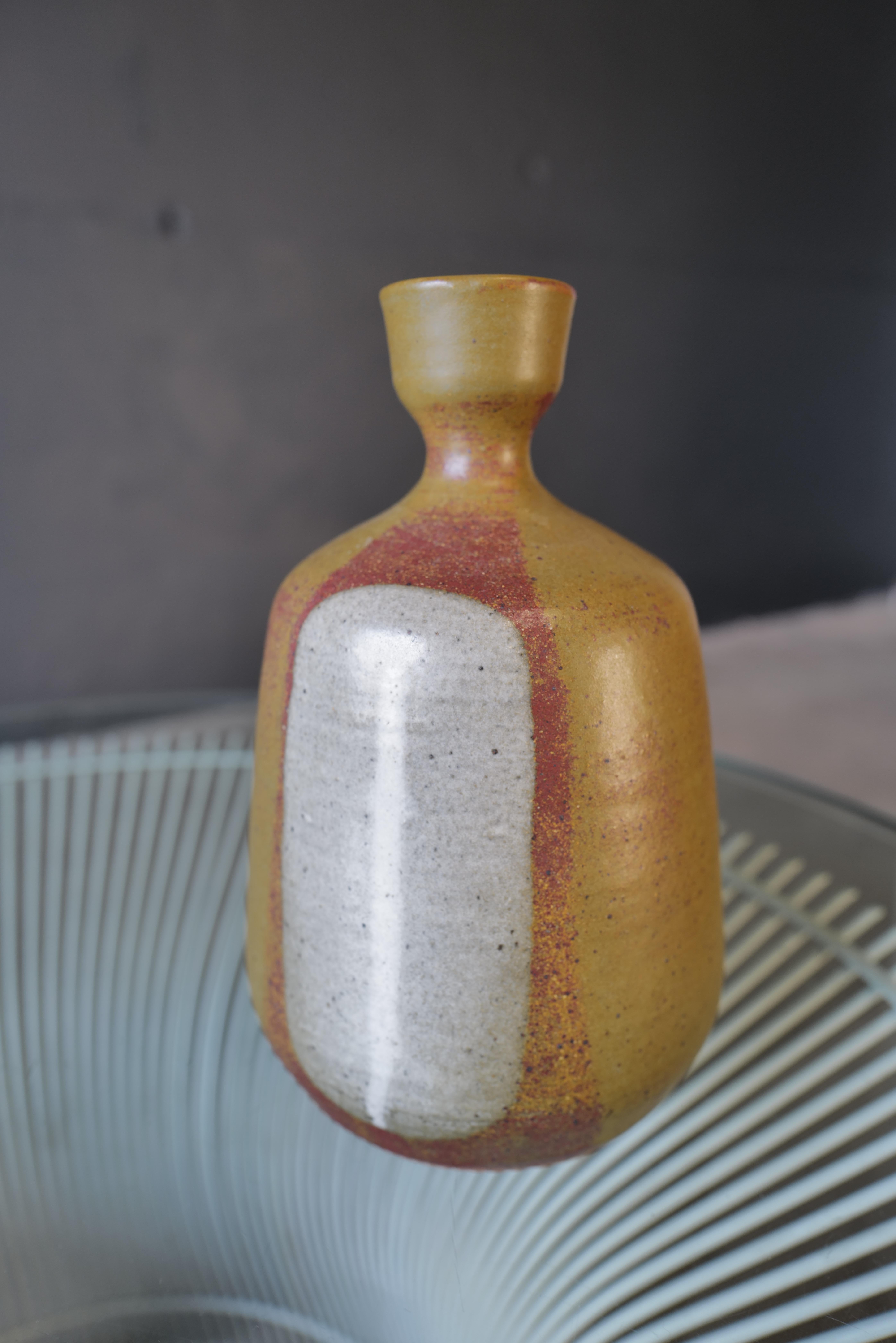 Japanese Ceramic Pottery Vase For Sale 3