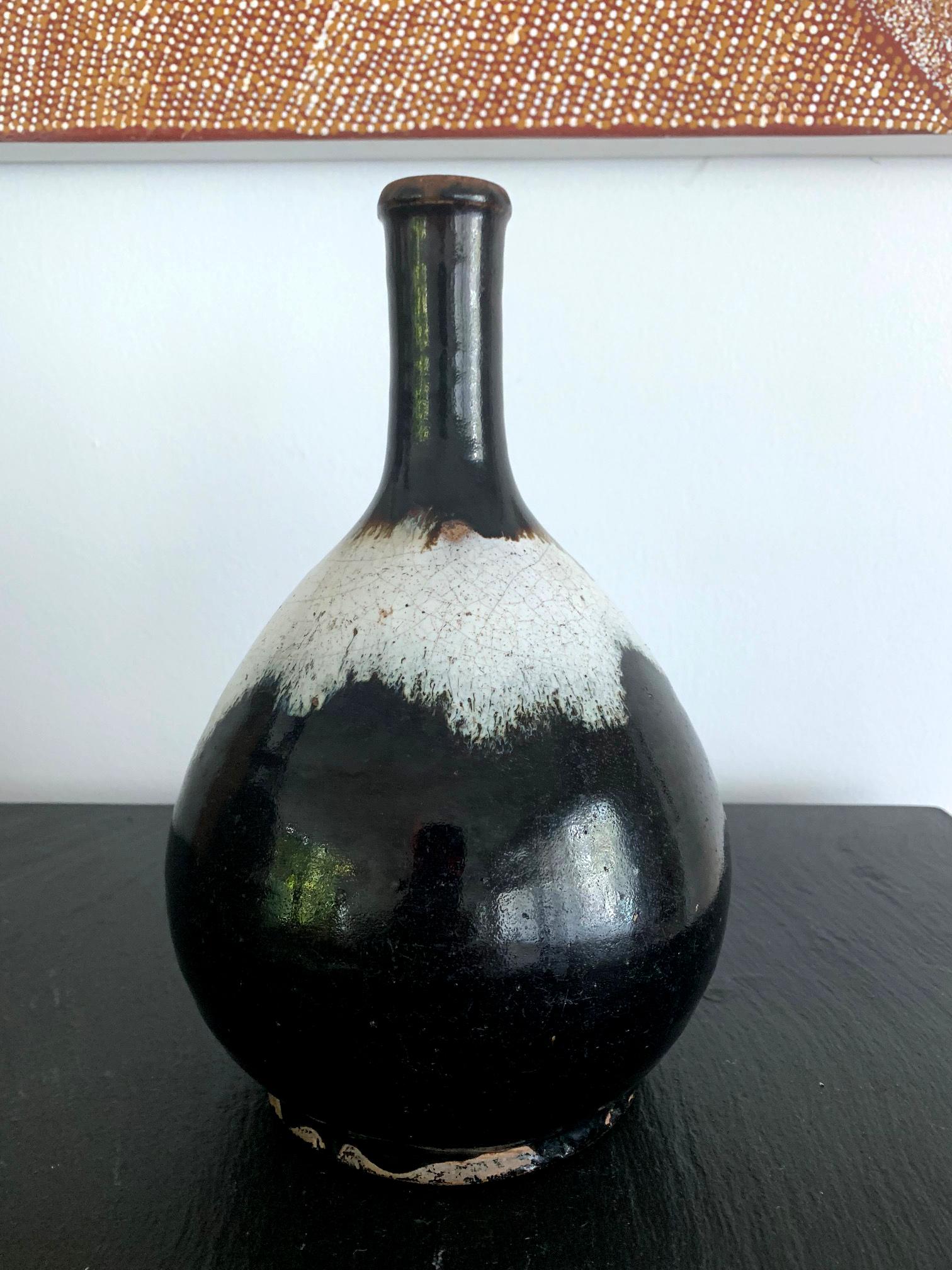 Japanese Ceramic Sake Bottle Chosen Karatsu Ware For Sale 5