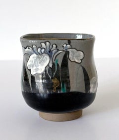 Japanese Ceramic Teacup by Makuzu Kozan Meiji Period