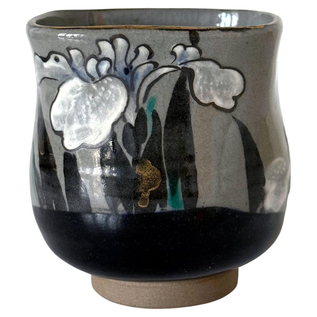 Japanese Ceramic Teacup by Makuzu Kozan Meiji Period