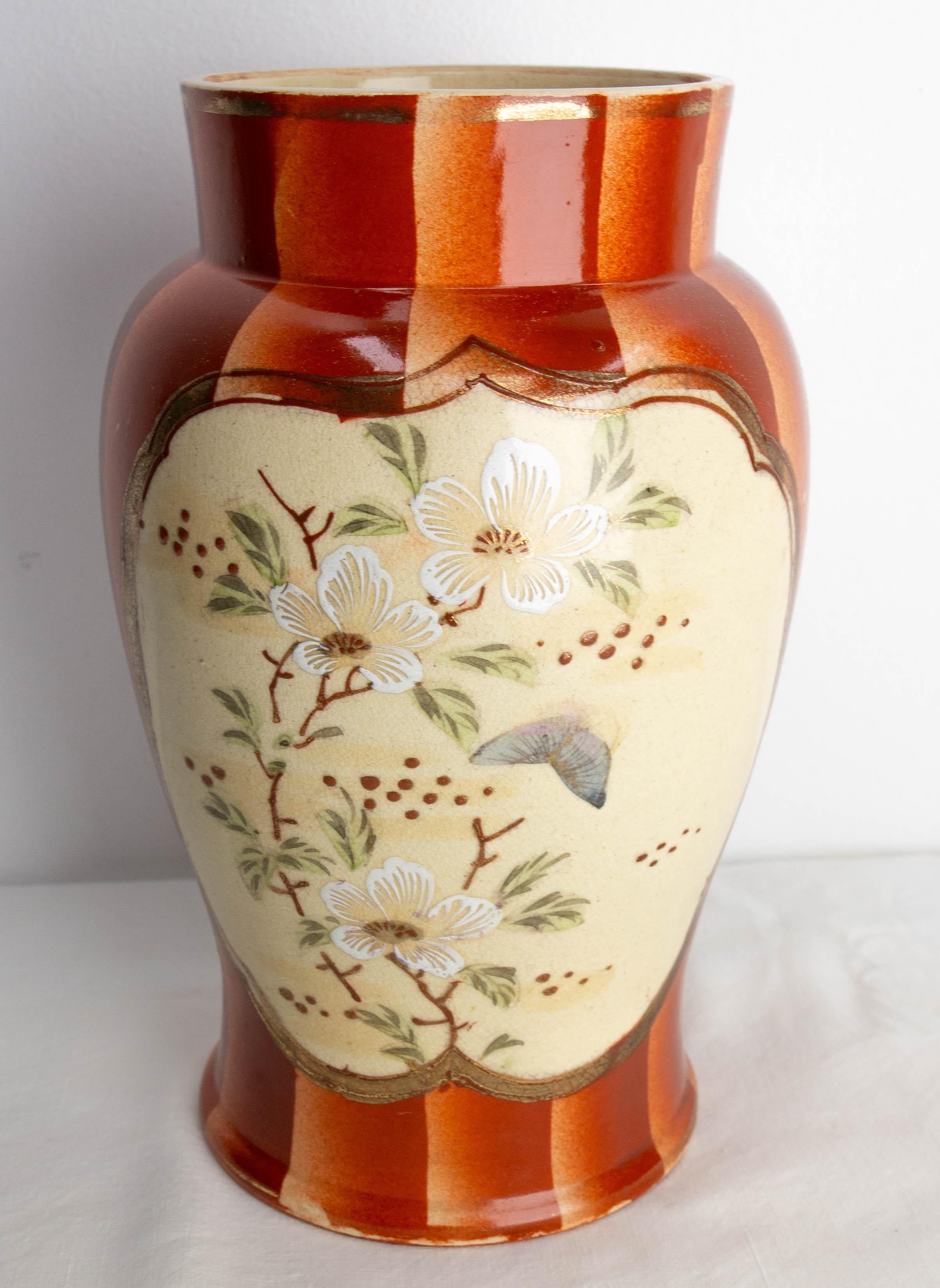 Japanese Ceramic Vase Decorated with Geisha & Cherry Flower Branch, France c1960 In Good Condition For Sale In Labrit, Landes