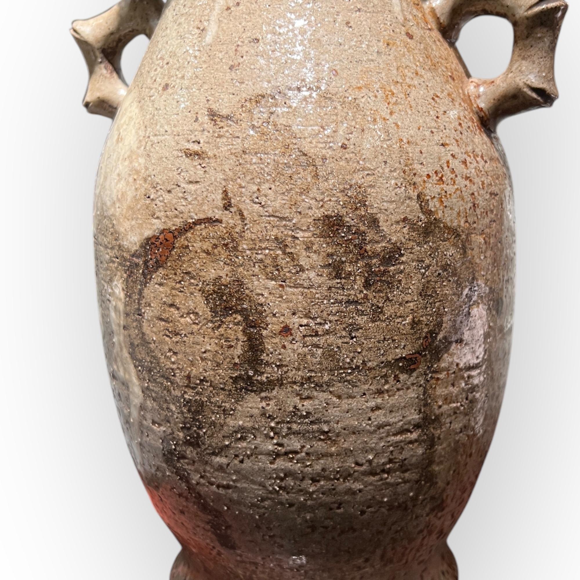 Giapponese Vaso in ceramica giapponese con cavalli, Somayaki, Giappone, 1830 circa in vendita