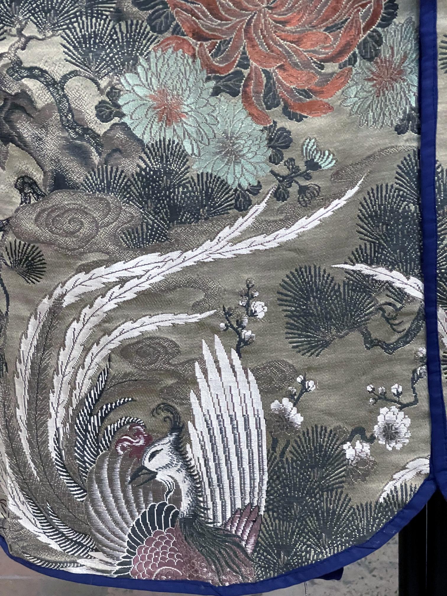 Japanese Ceremonial Brocade Jinbaori Vest Jacket For Sale 11