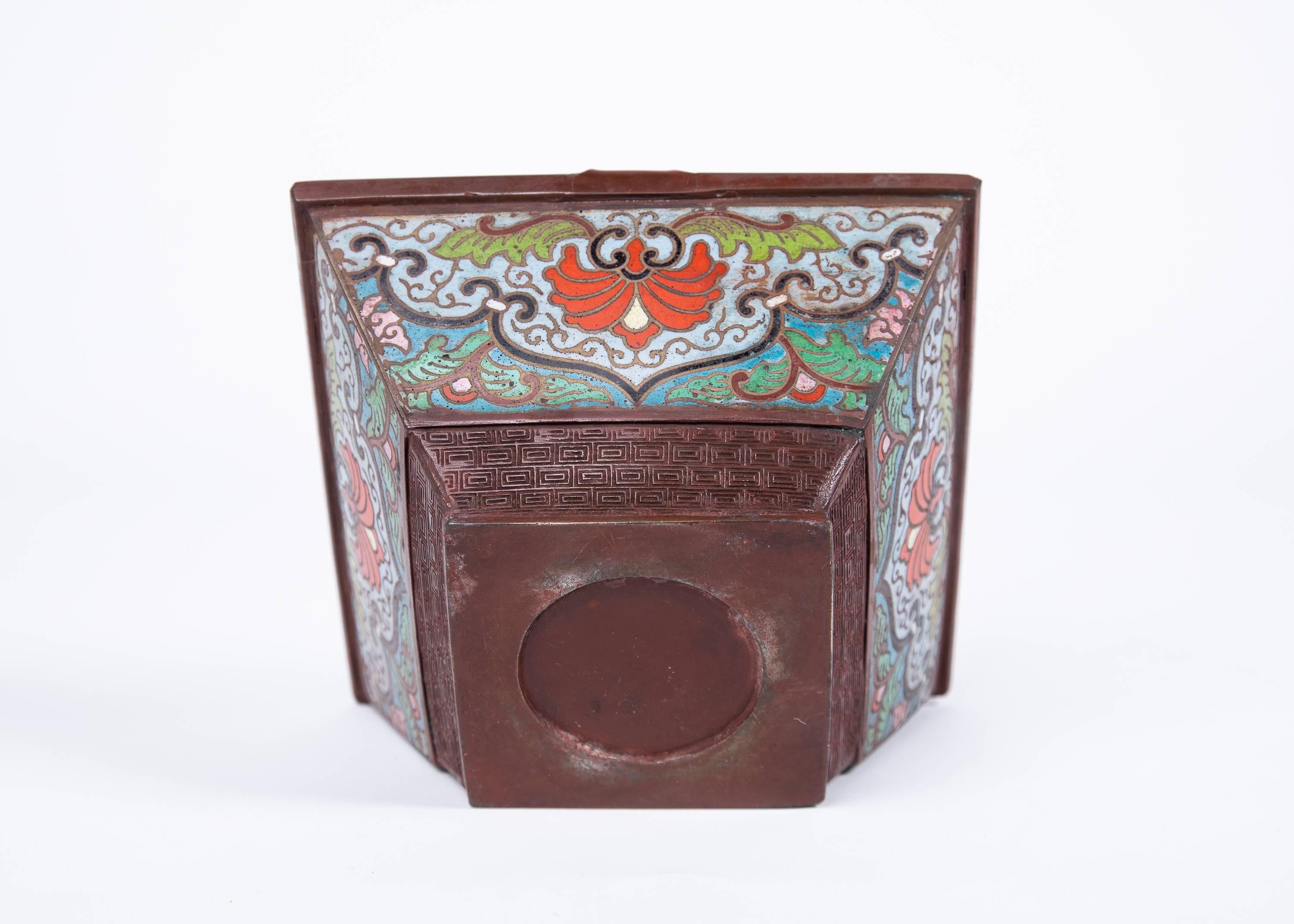 Antique champlevé cloisonné enamel on copper square jardinière. With bat design on each side. They are flying through the clouds and sky, above the four corners of nature. .Japan, early 20th century.