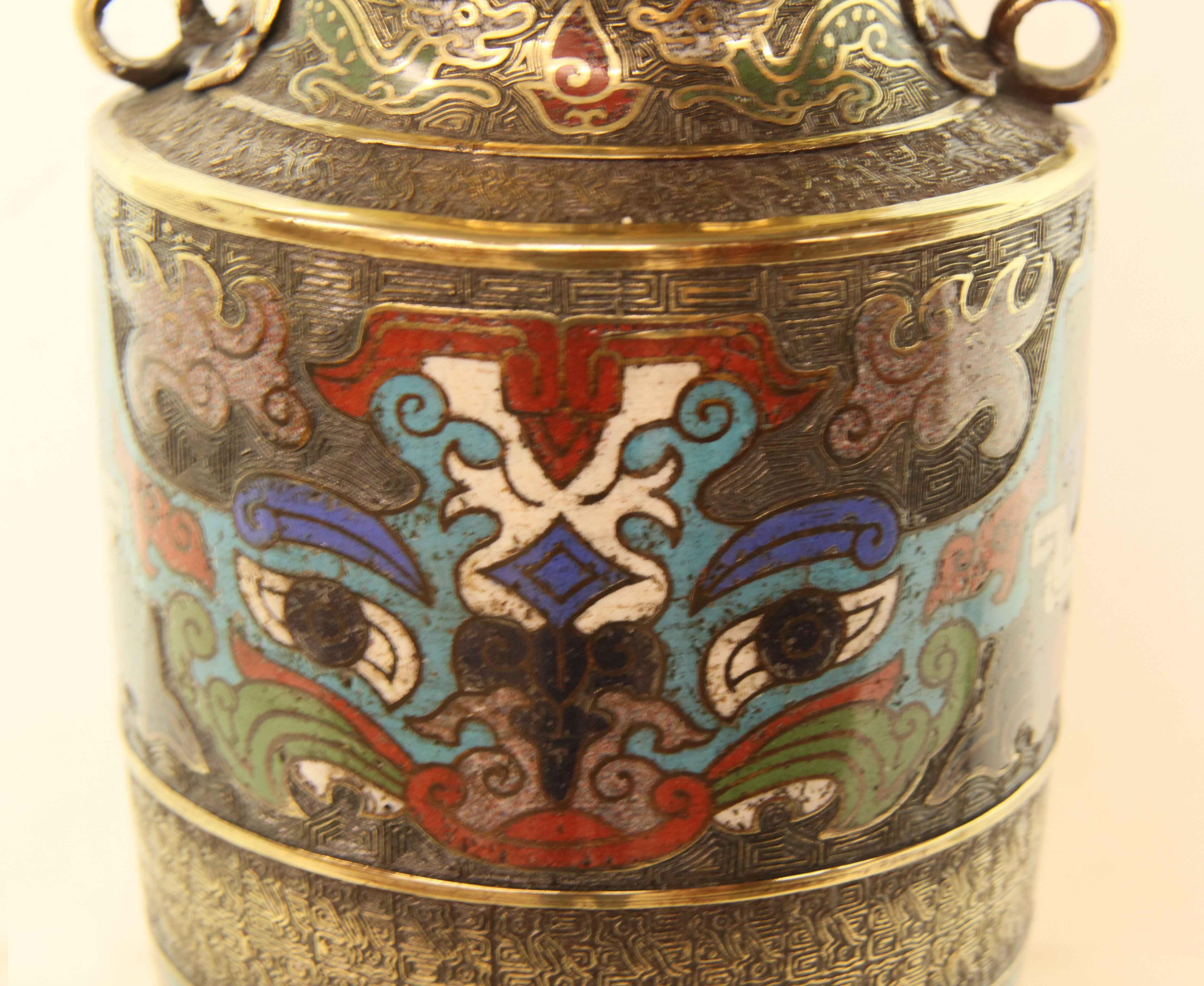 Japanische Champleve-Vasenlampe (Frühes 20. Jahrhundert) im Angebot