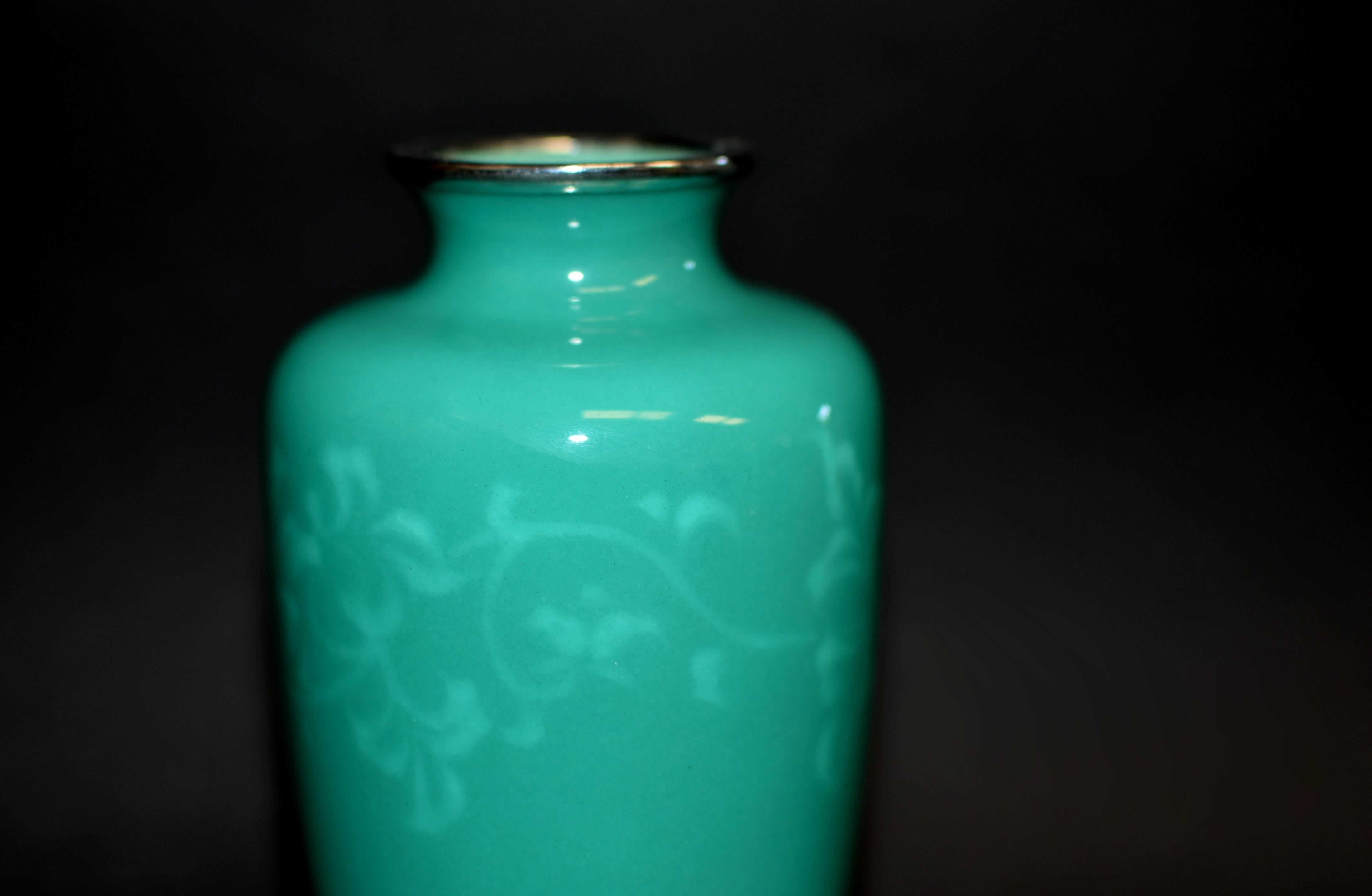 Cloissoné Japanese Cloisonné Ando Jubei Signed Vase 8.5