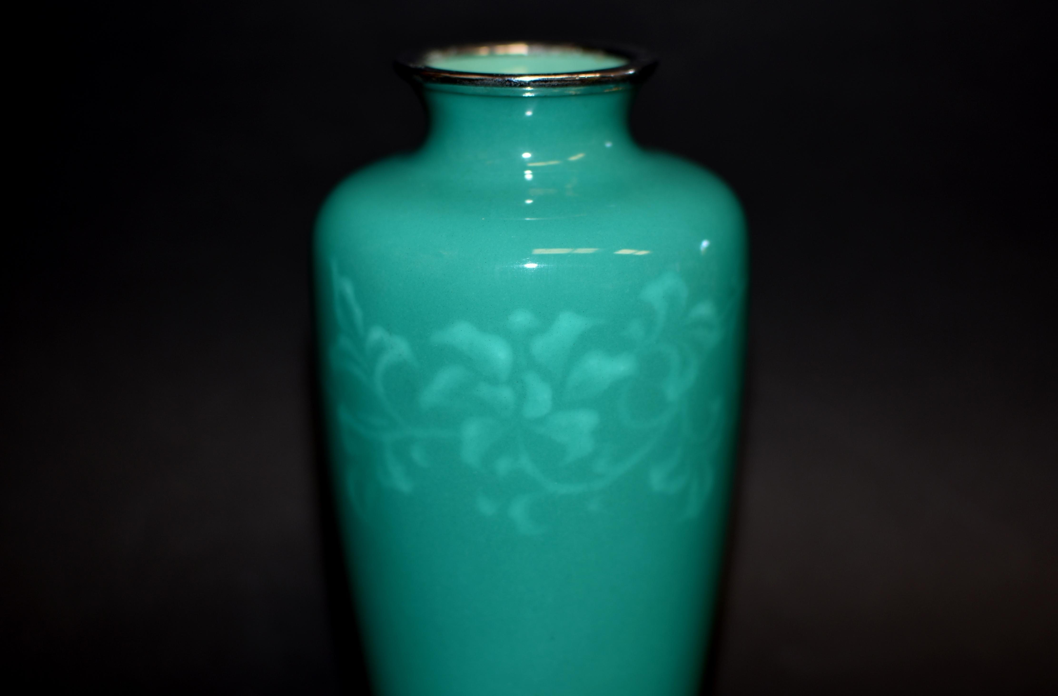 Japanese Cloisonné Ando Jubei Signed Vase 8.5