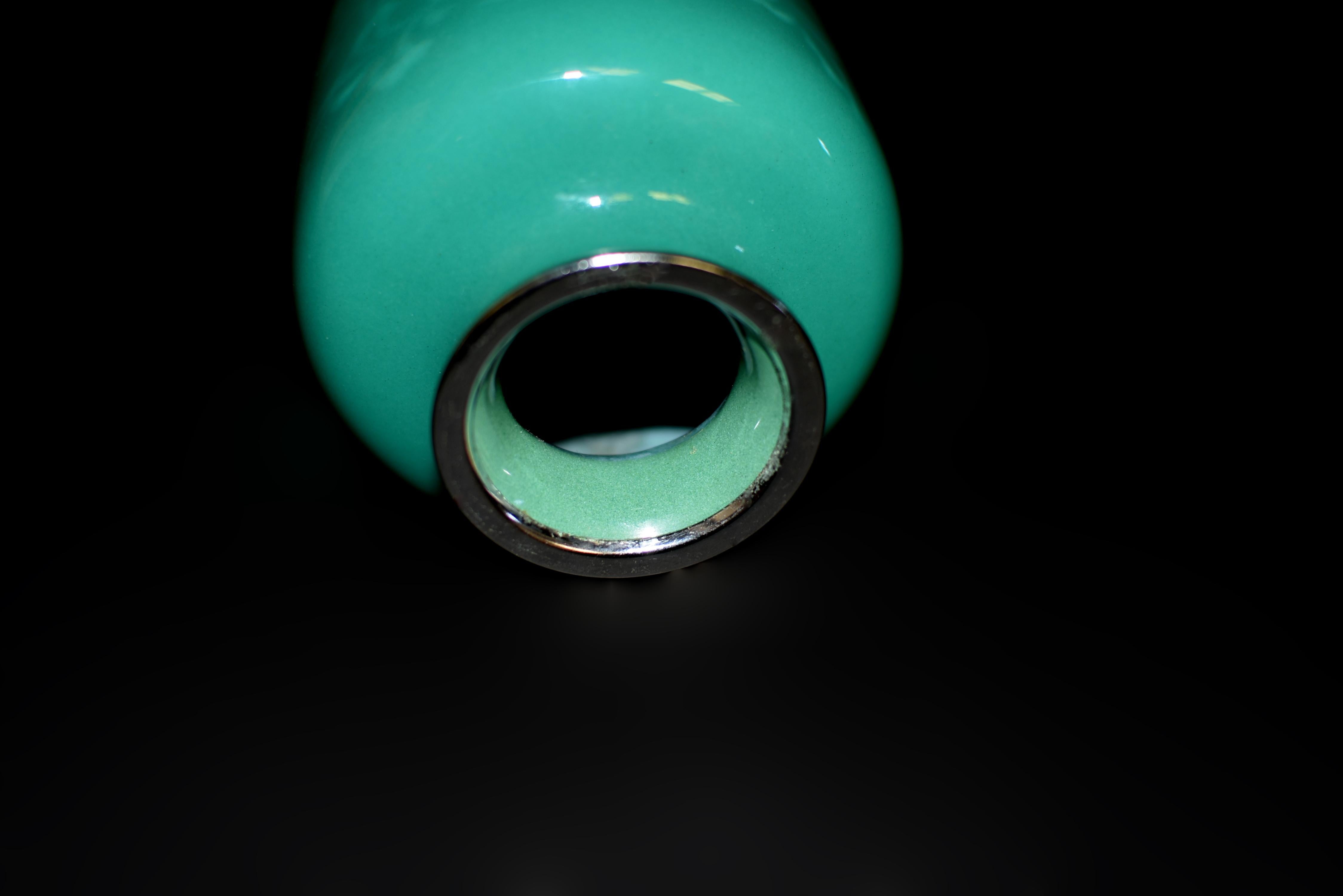 Japanese Cloisonné Ando Jubei Signed Vase 8.5