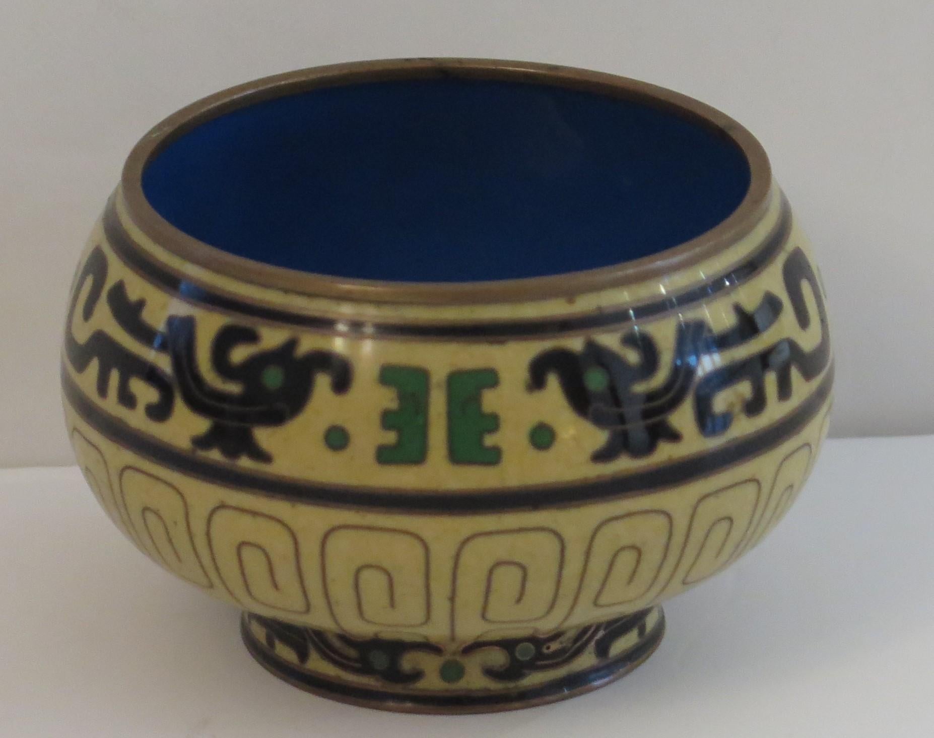 19thC Japanese Cloisonné Brush Washer Bowl, Meiji Period circa 1880 In Good Condition For Sale In Lincoln, Lincolnshire
