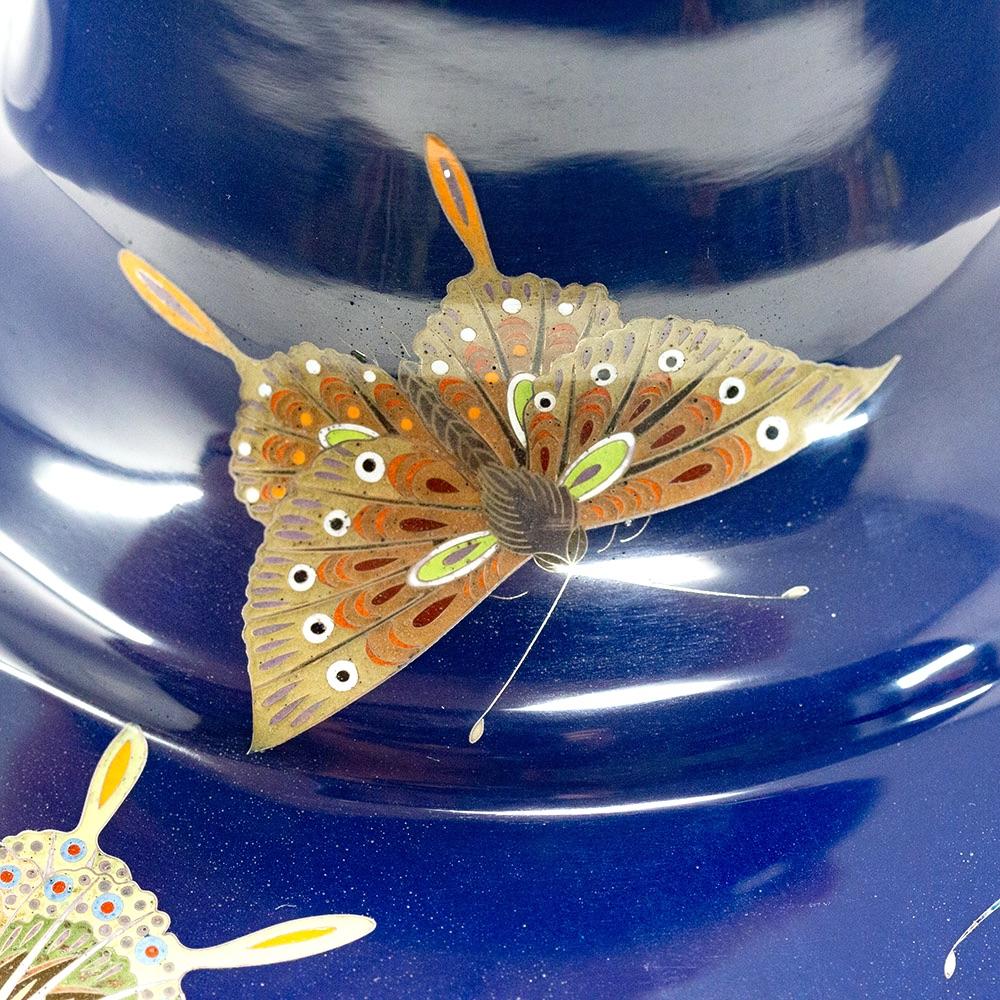 Japanese Cloisonne Enamel Butterfly Vase Hayashi Kodenji For Sale 4