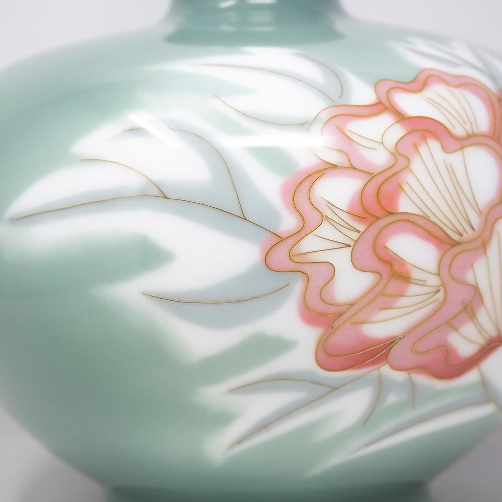 20th Century Japanese Cloisonne Enamel Peony Vase Ando Company For Sale