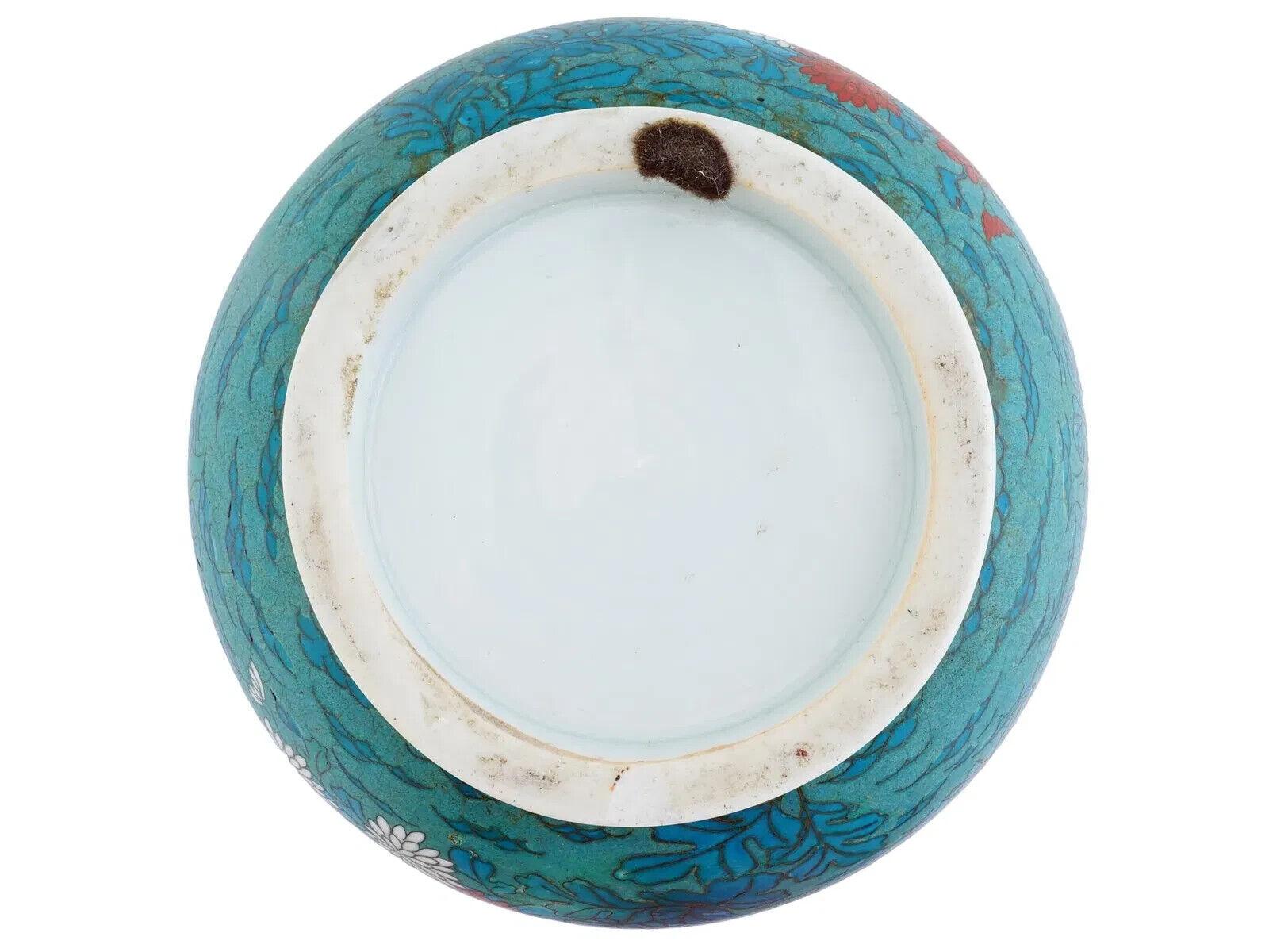 Smalto Vaso giapponese in porcellana smaltata Cloisonne con manici in vendita