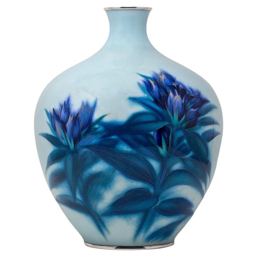 Vase japonais en émail cloisonné de la société Ando, période Showa en vente