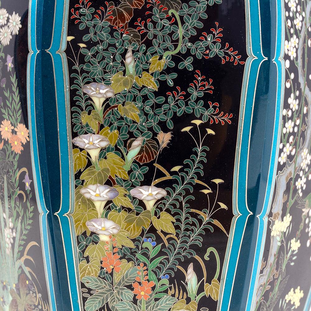 Coppia di vasi giapponesi in smalto cloisonné di Ota Hyozo, periodo Meiji in vendita 10
