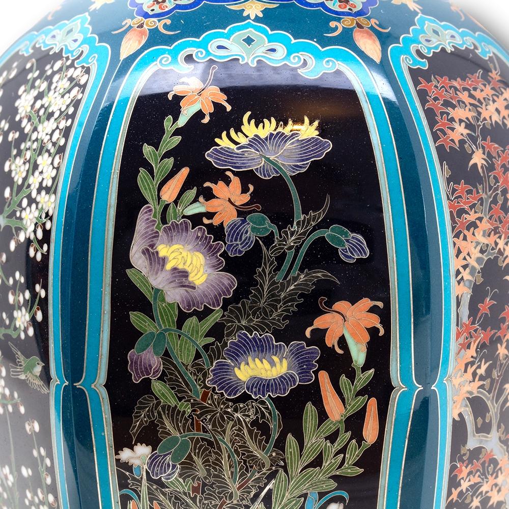 Coppia di vasi giapponesi in smalto cloisonné di Ota Hyozo, periodo Meiji in vendita 12