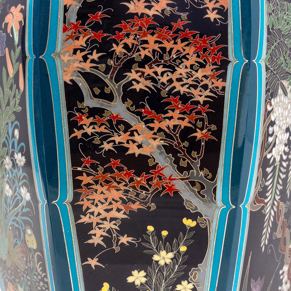 Coppia di vasi giapponesi in smalto cloisonné di Ota Hyozo, periodo Meiji in vendita 13