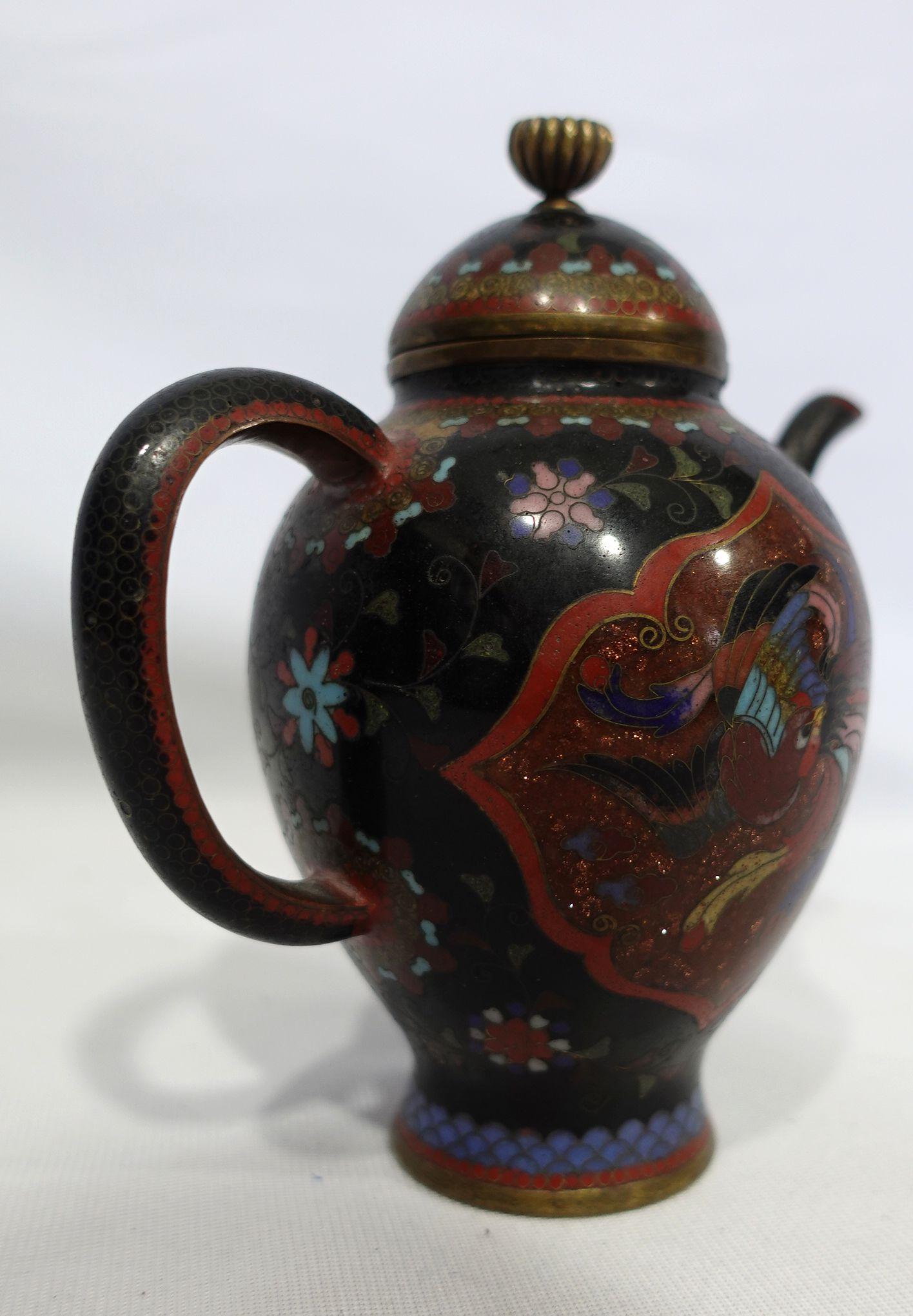 Antique Japanese Cloisonné Meiji Period Dragon Teapot CO#06 In Good Condition For Sale In Norton, MA