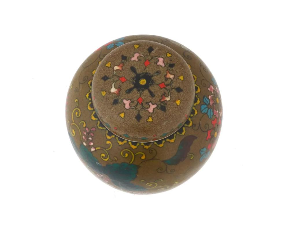 Japanese Cloisonne Totai Enamel Jar with Paulownia Flowers In Good Condition For Sale In Long Island City, NY