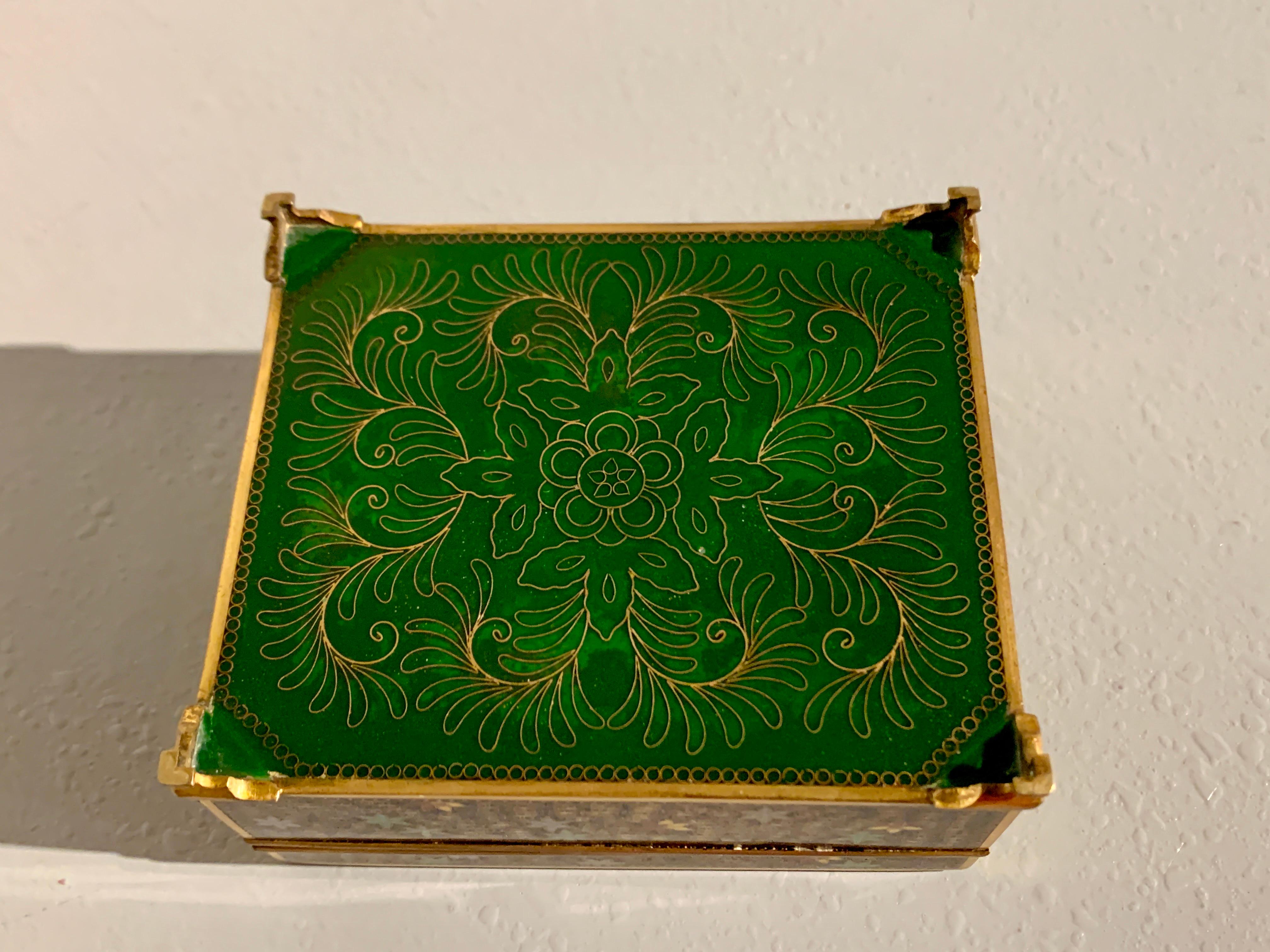 Japanese Cloisonne Trinket Box, Irises and Cherry, Meiji Period, c. 1900, Japan  In Good Condition In Austin, TX