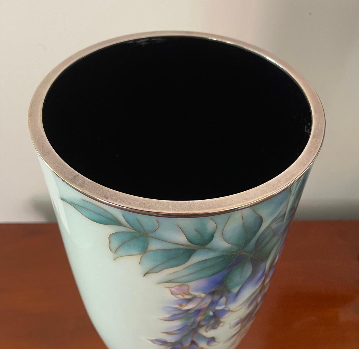 Japanese Cloisonne Vase Decorated with Flowering Wisteria, Ando Studio In Good Condition For Sale In Melbourne, Victoria