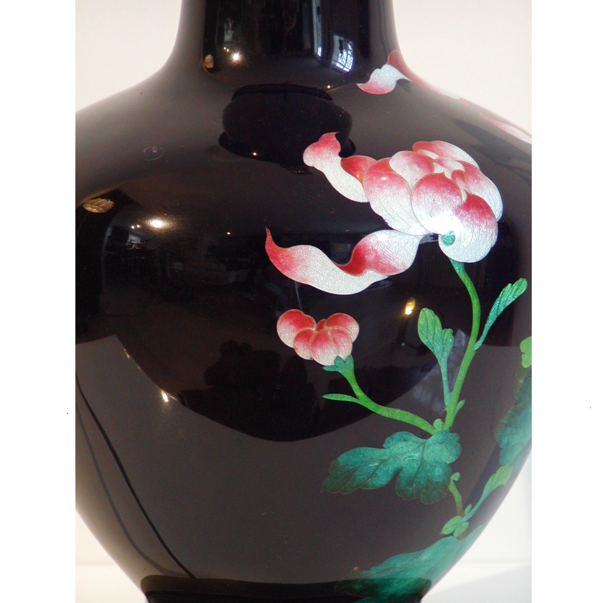20th Century Japanese Cloisonne Vase fitted as an electric table lamp For Sale