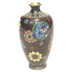 Vase japonais en cloisonné
