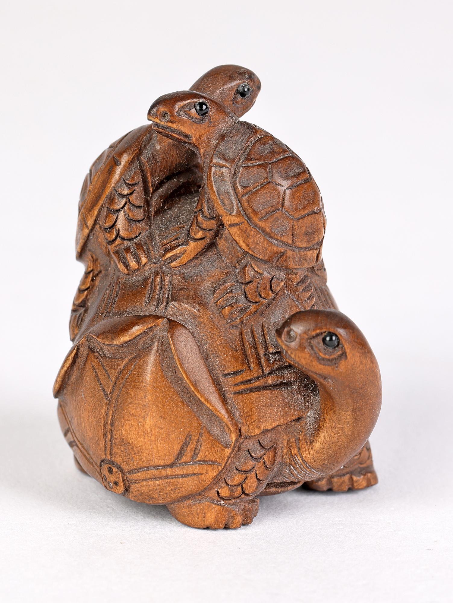 Other Japanese Collection Carved Wood Animal and Fish Netsuke
