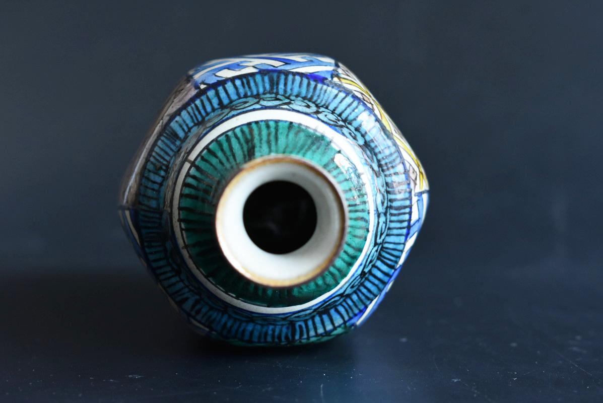 Pottery Japanese Colorful Antique Sake Bottle / 'Kutani Ware' / 1830-1900 / Small Vase For Sale