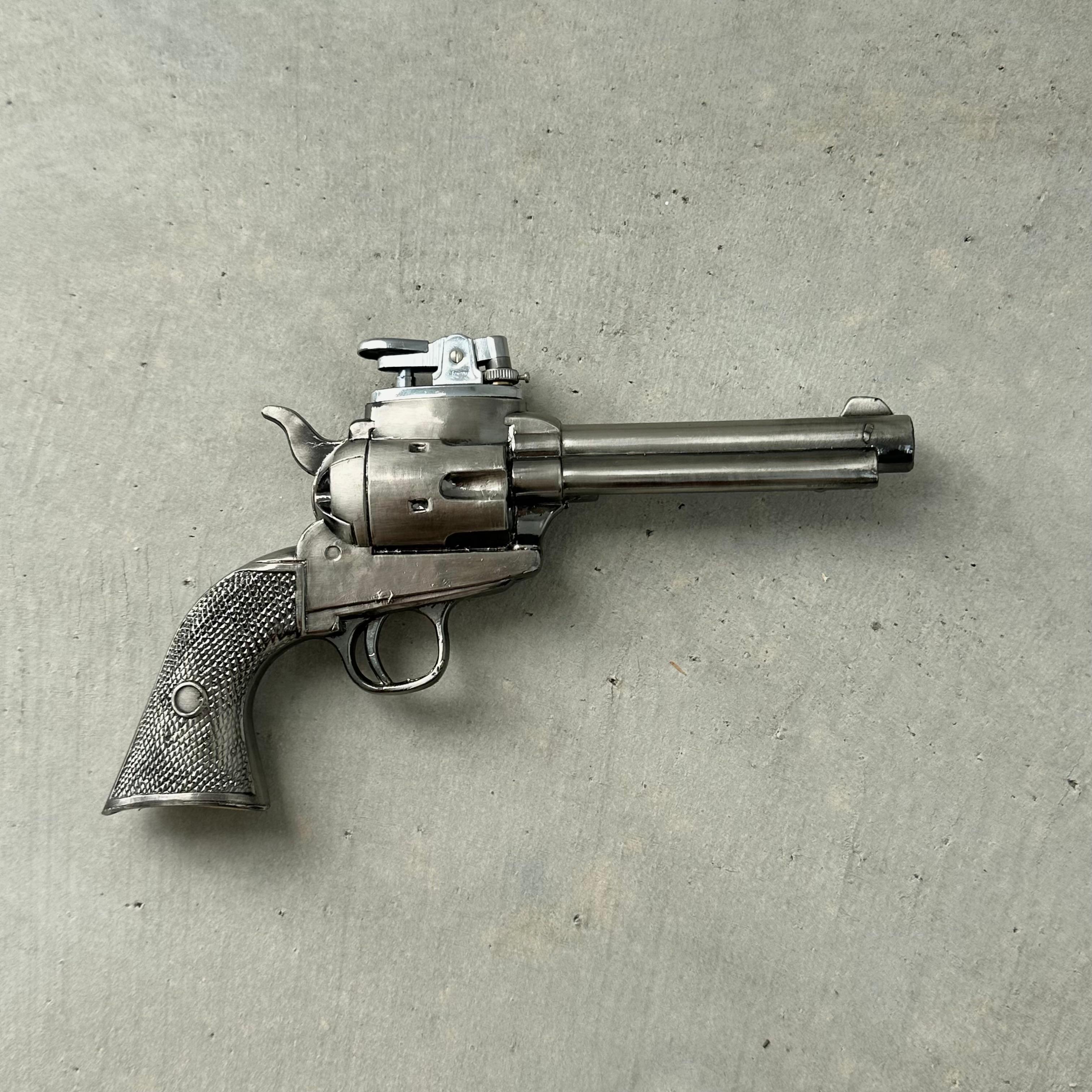 Japanese Colt Revolver Lighter, 1980s Japan In Good Condition In Los Angeles, CA