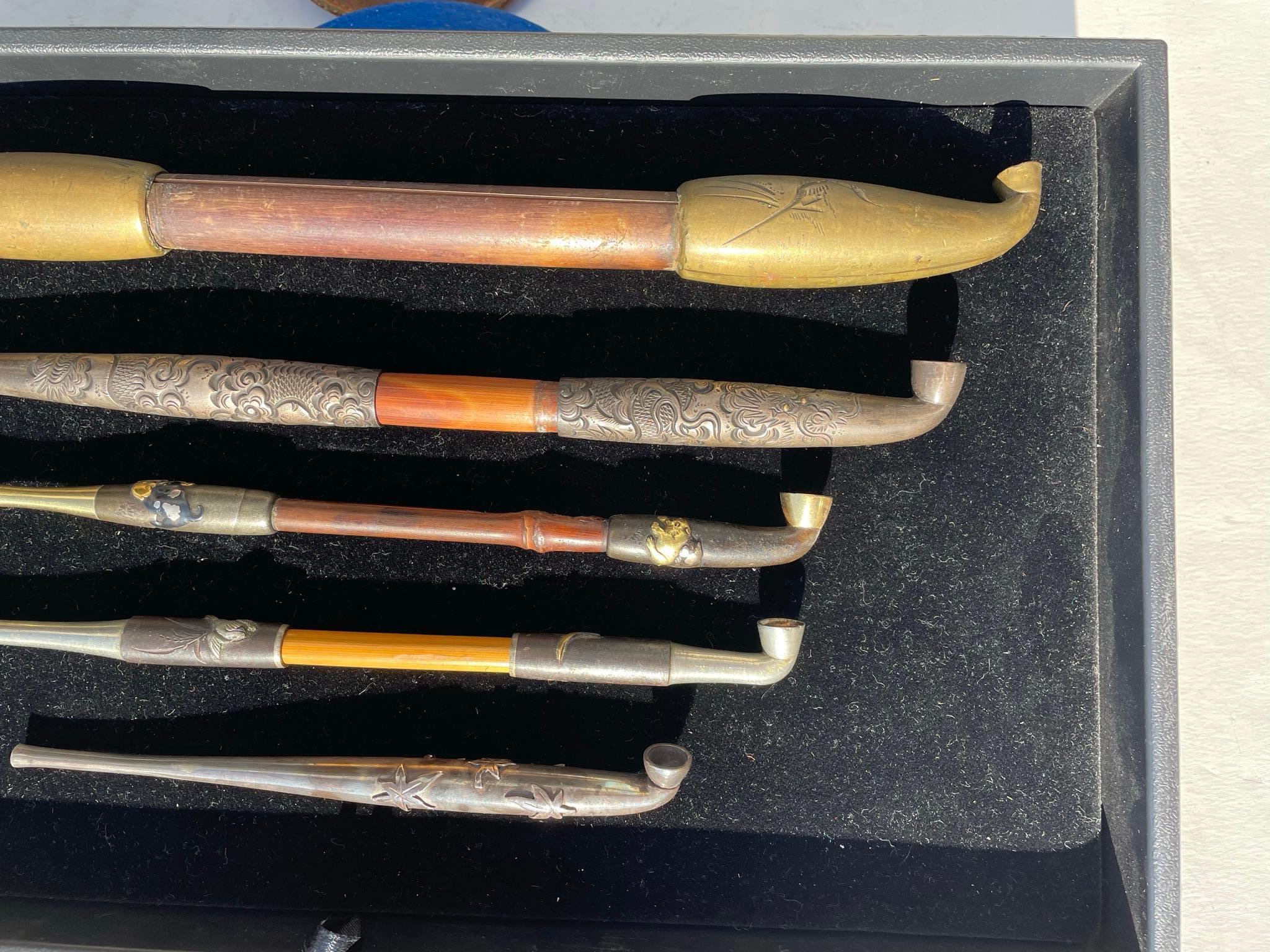 Collection Japanese Connoisseurs Pipes de fume anciennes Kiseru Bon état - En vente à South Burlington, VT