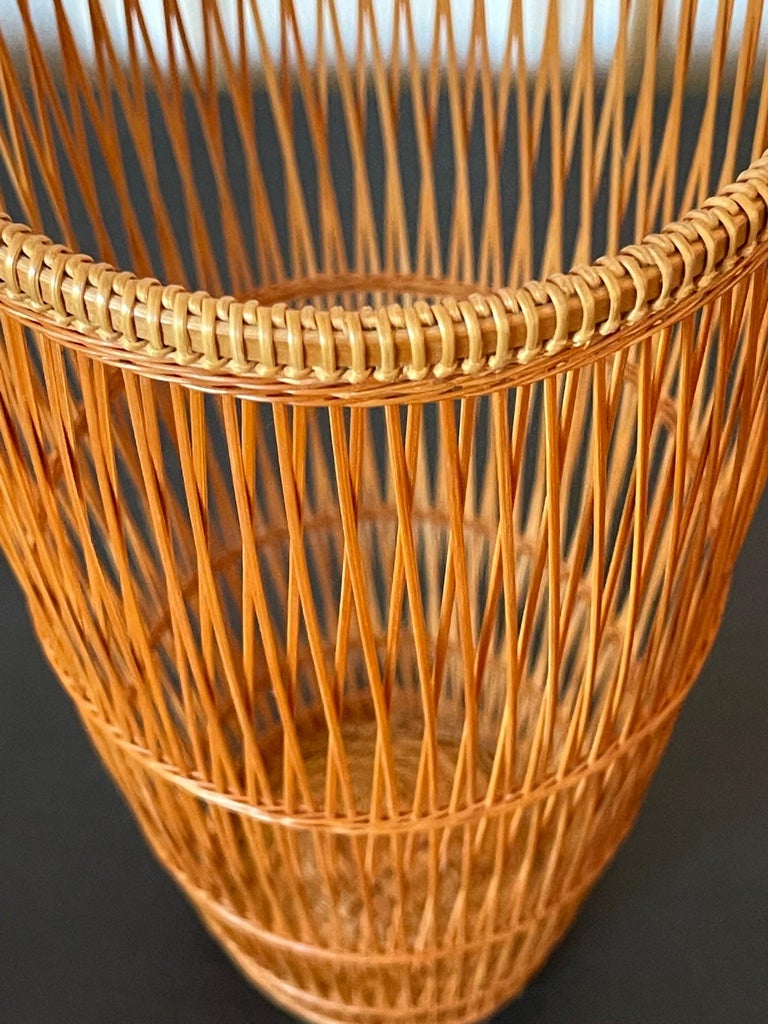 Japanese Contemporary Bamboo Basket by Abe Motoshi For Sale at 1stDibs