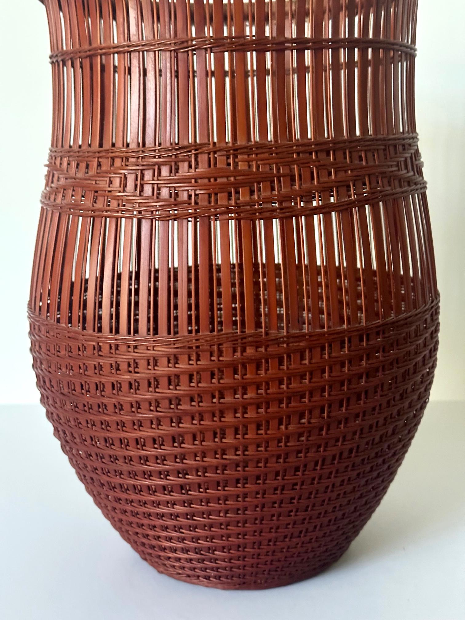 20th Century Japanese Contemporary Bamboo Basket by Abe Motoshi For Sale