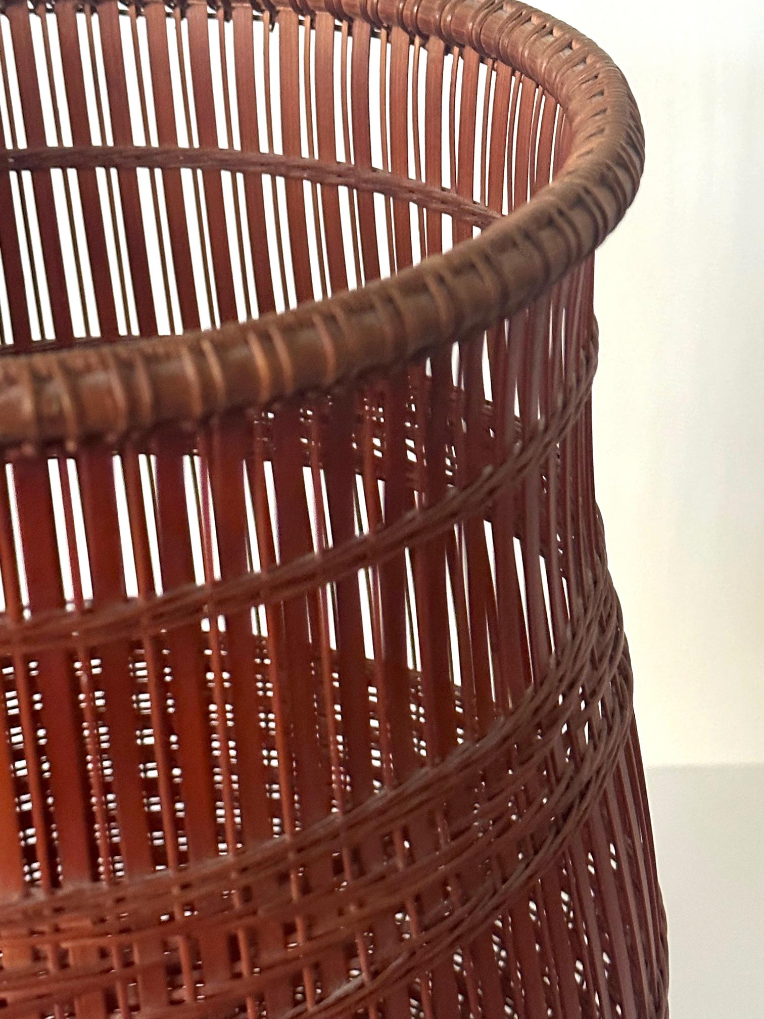 Japanese Contemporary Bamboo Basket by Abe Motoshi For Sale 2