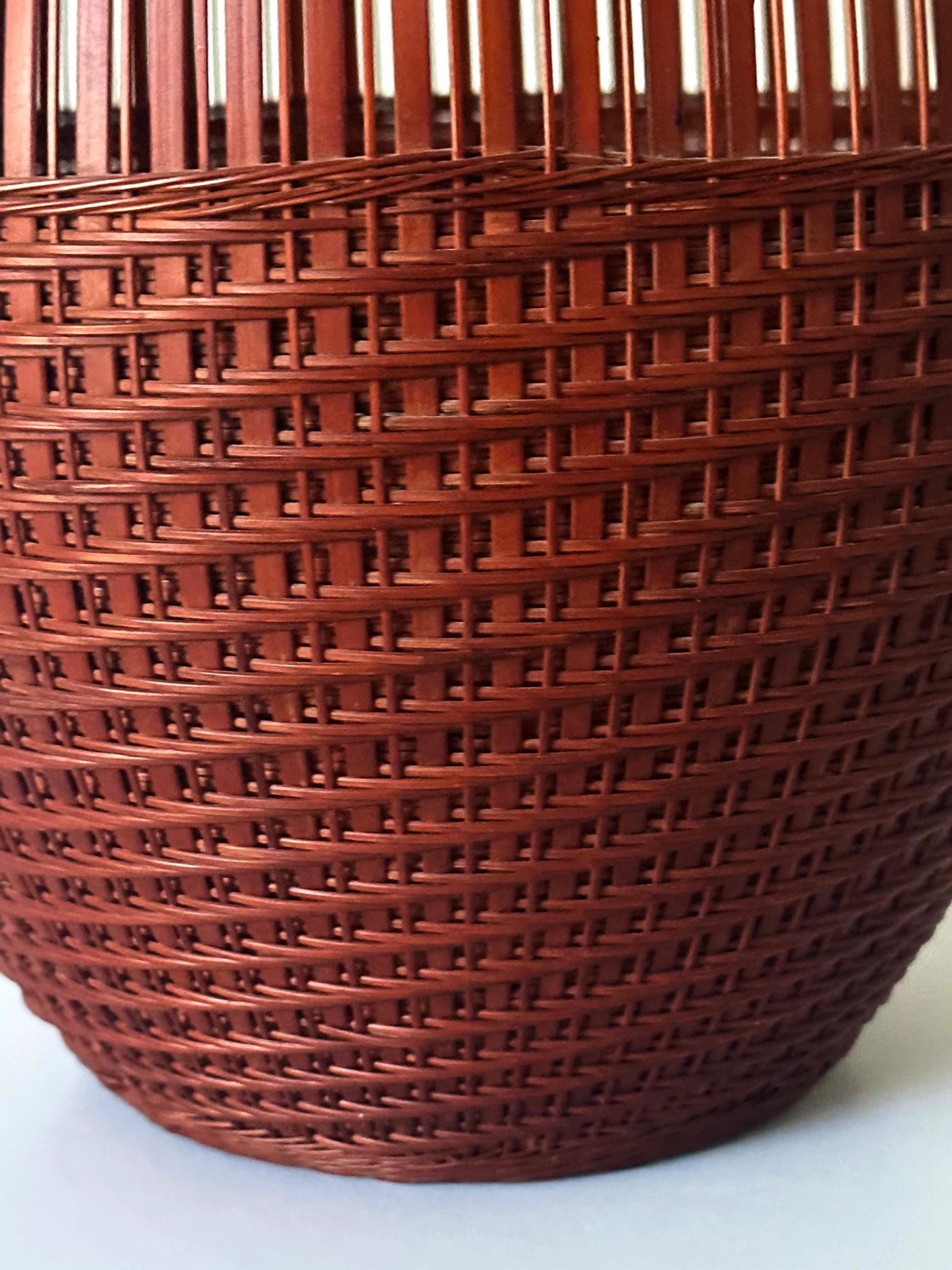 Japanese Contemporary Bamboo Basket by Abe Motoshi For Sale 3