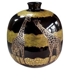 Vase japonais contemporain en porcelaine noir, or et vert par un maître artiste, 2 pièces