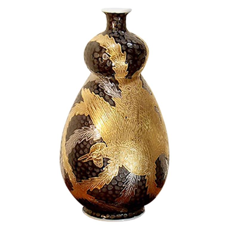 Japanische zeitgenössische japanische Porzellanvase aus schwarzem Platin und Gold von Meisterkünstler