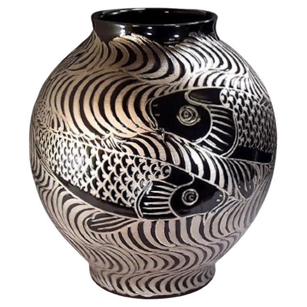 Vase japonais contemporain en porcelaine noire et platine par un maître artiste, 6