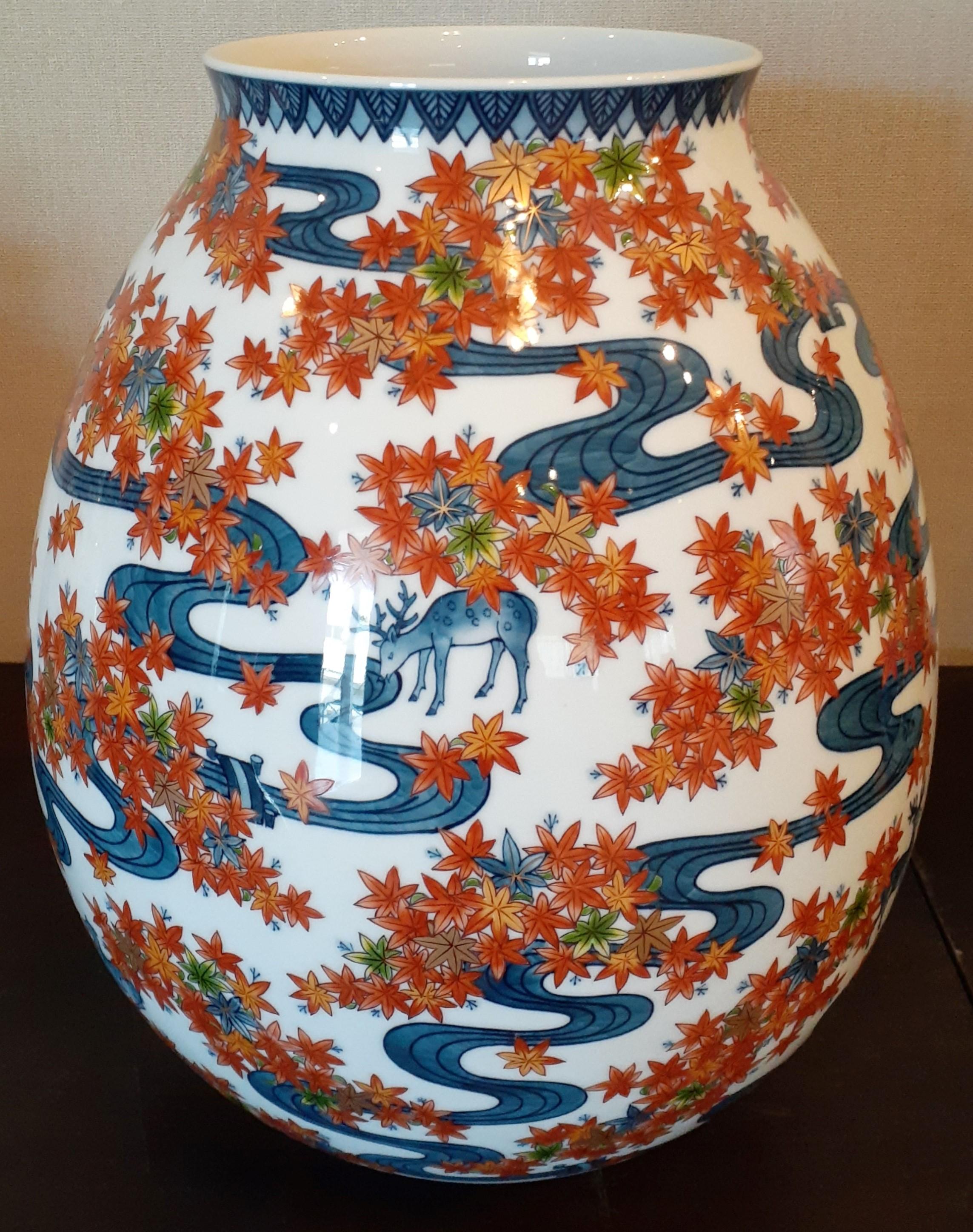 Japanese Contemporary Blue Green Orange Gold Porcelain Vase by Master Artist In New Condition For Sale In Takarazuka, JP