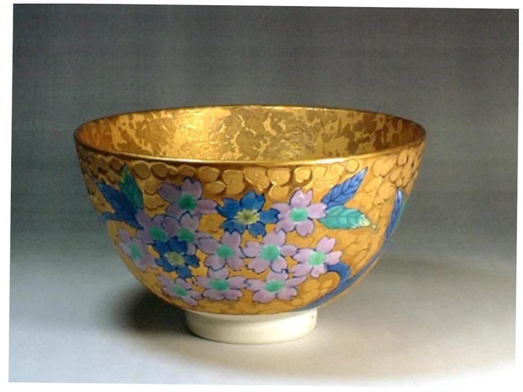 Japanese Contemporary Blue Platinum Pink Porcelain Matcha Tea Bowl by Master, 3 For Sale 4