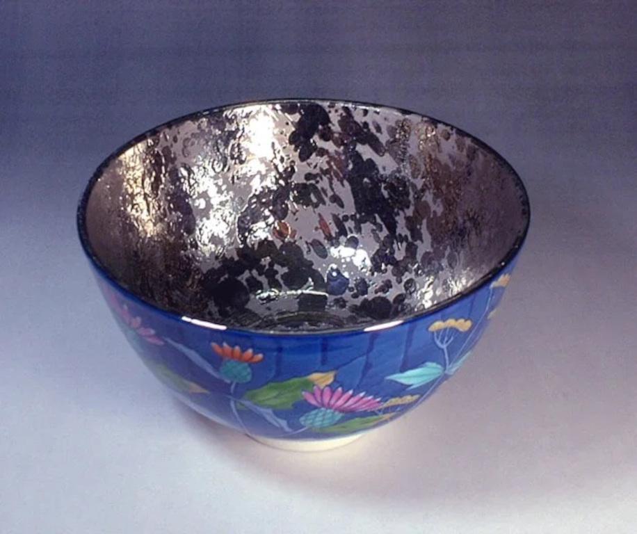 Meiji Japanese Contemporary Blue Platinum Pink Porcelain Matcha Tea Bowl by Master, 3 For Sale