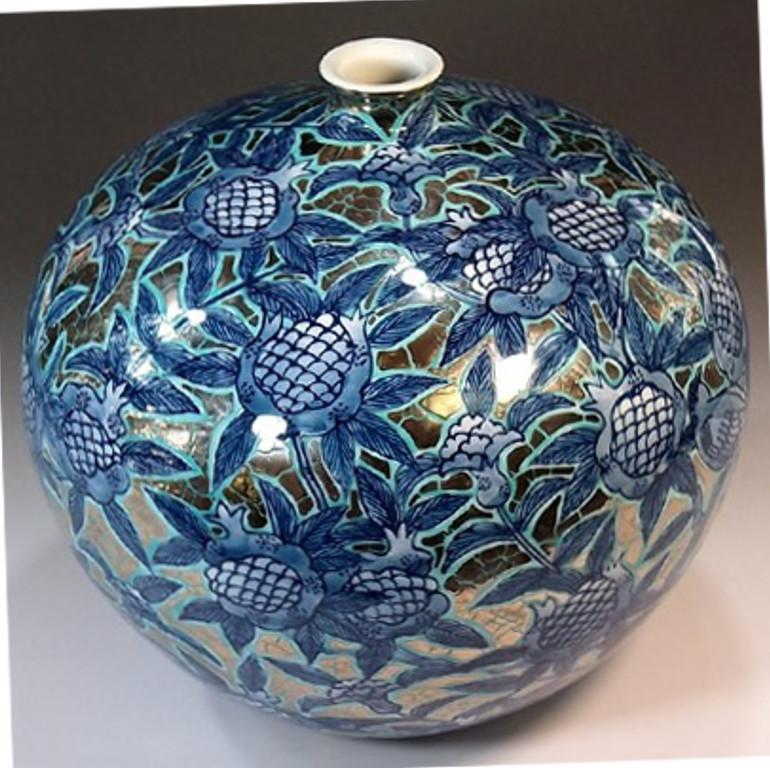 Gilt Japanese Contemporary Blue Platinum Porcelain Vase by Master Artist, 3 For Sale
