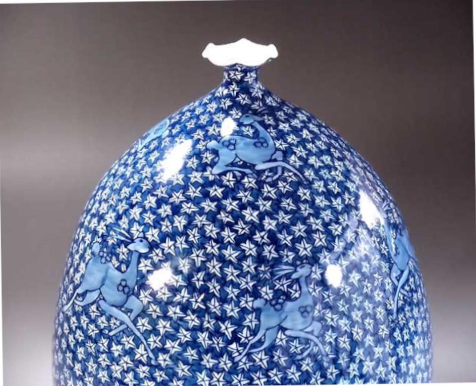 Meiji Japanese Contemporary Blue Porcelain Vase by Master Artist, 2 For Sale