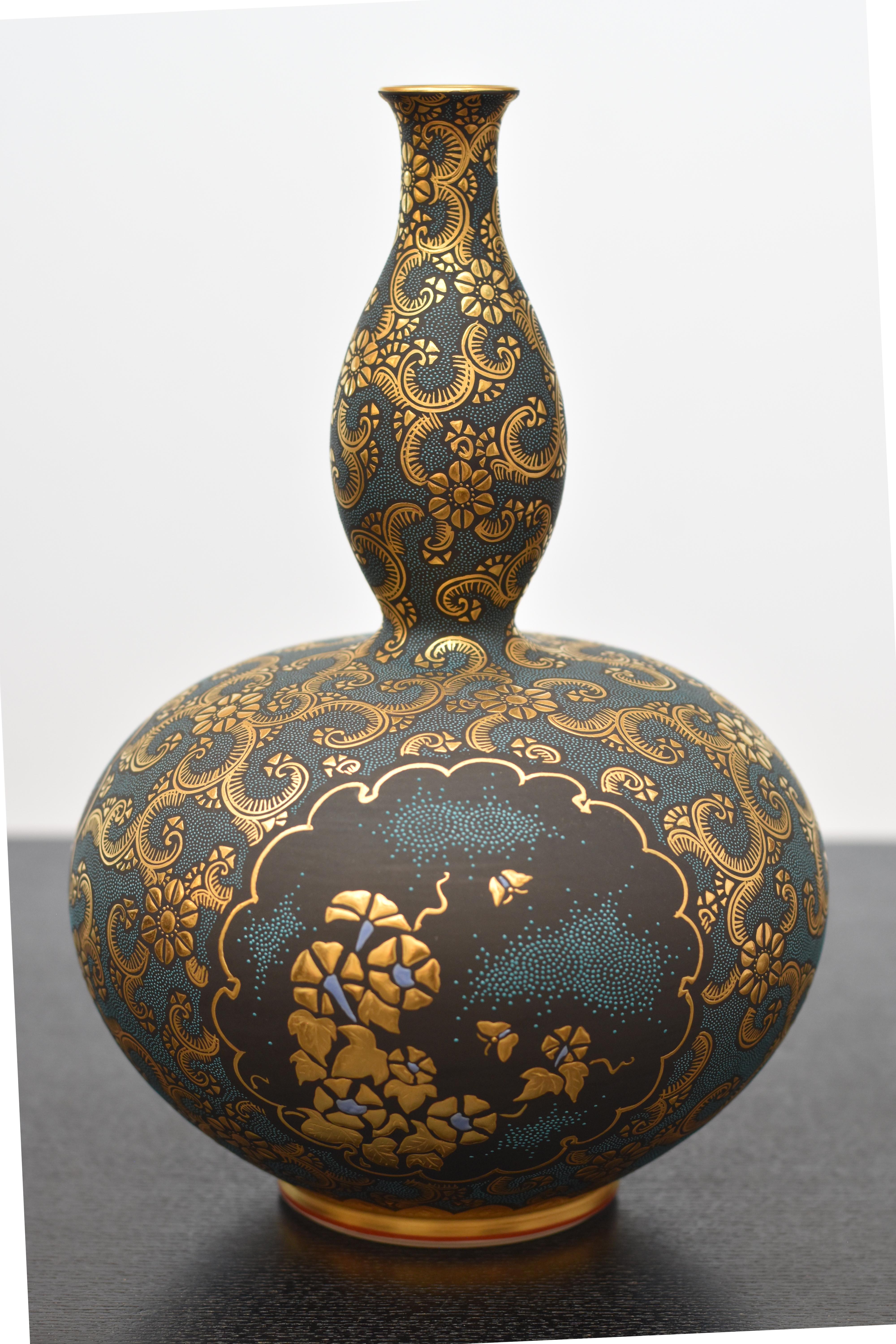 Meiji Japanese Contemporary  Blue Pure Gold Porcelain Vase by Master Artist, 3 For Sale