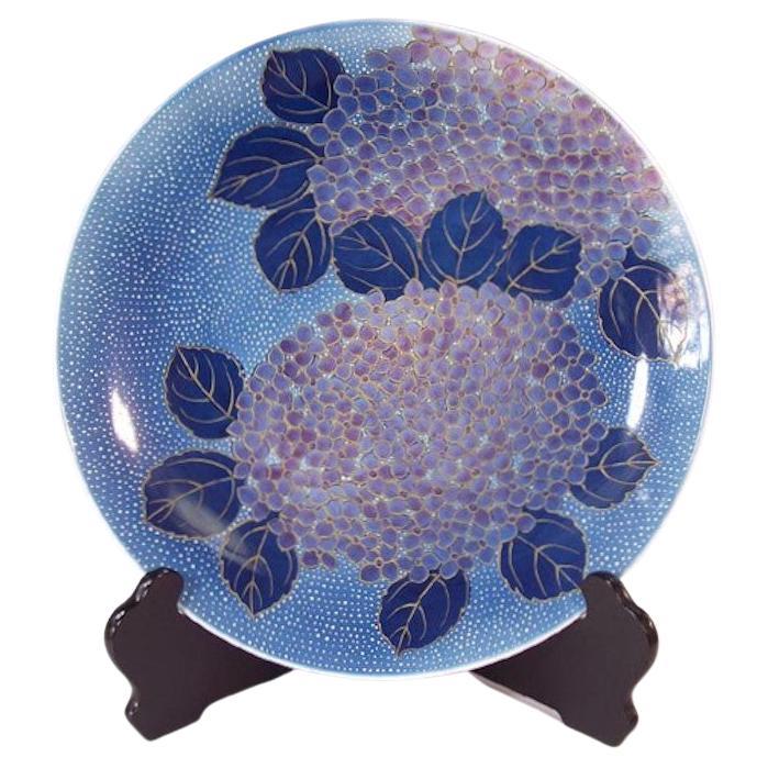 Assiette de présentation japonaise contemporaine en porcelaine bleue et violette par un maître artiste, 3