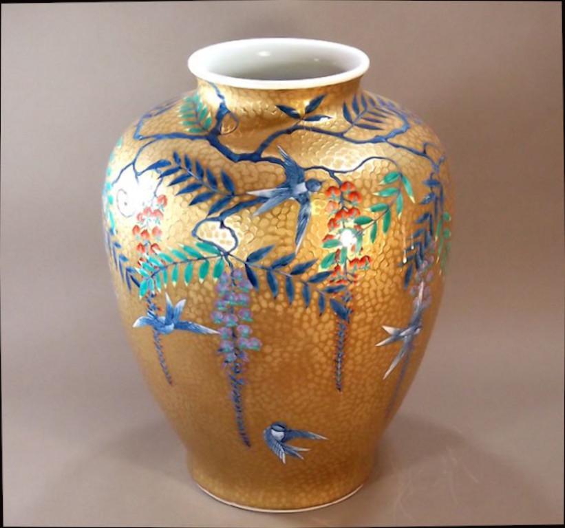 Japanische zeitgenössische japanische Porzellanvase von Meisterkünstler in Blau, Lila und Türkis im Angebot 1