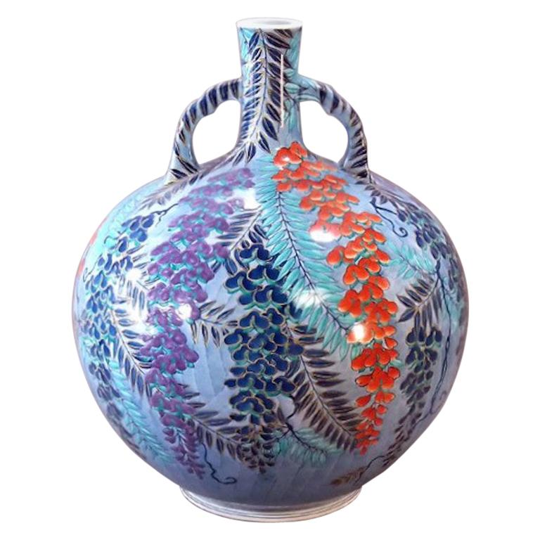Vase japonais contemporain en porcelaine bleu, violet et turquoise par un maître artiste