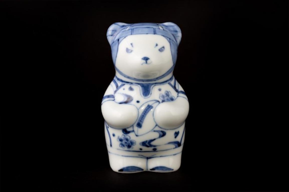 Hand-Painted Japanese Contemporary Blue White Porcelain Bear Sculpture, 2 For Sale