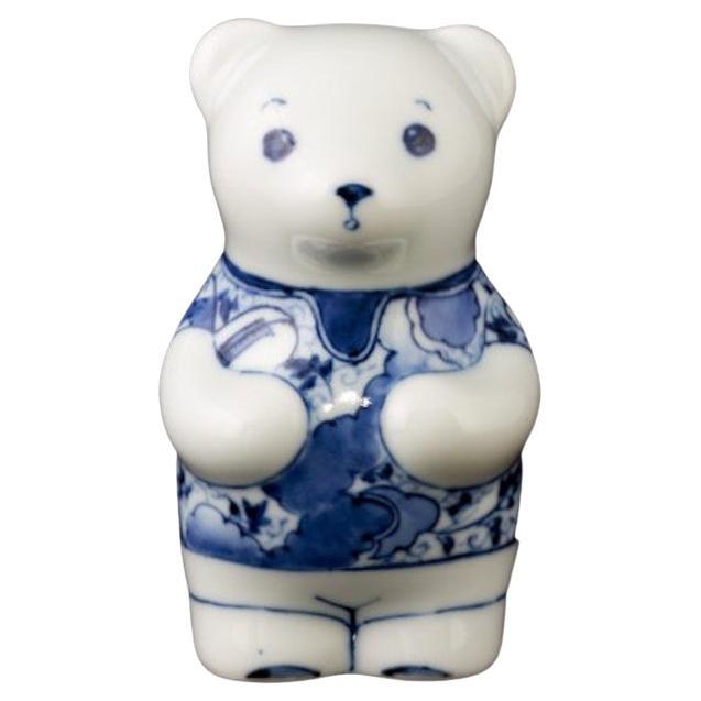 Japanese Contemporary Blue White Porcelain Bear Sculpture, 6 For Sale